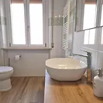 公寓 A Casa Di Leda - Ac, Posto Auto, Wi-fi 西维尔诺瓦·马尔凯