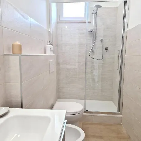 A Casa Di Leda - Ac, Posto Auto, Wi-fi Apartment Civitanova Marche