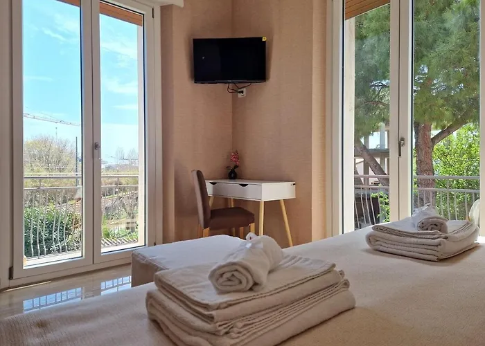A Casa Di Leda - Ac, Posto Auto, Wi-fi Appartamento