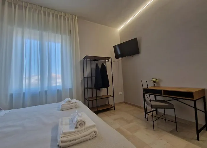 Appartamento A Casa Di Leda - Ac, Posto Auto, Wi-fi *